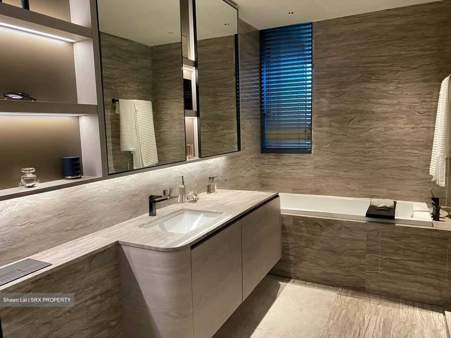 The Continuum (D15), Apartment #575839601